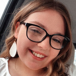 Meet your Posher, Sara